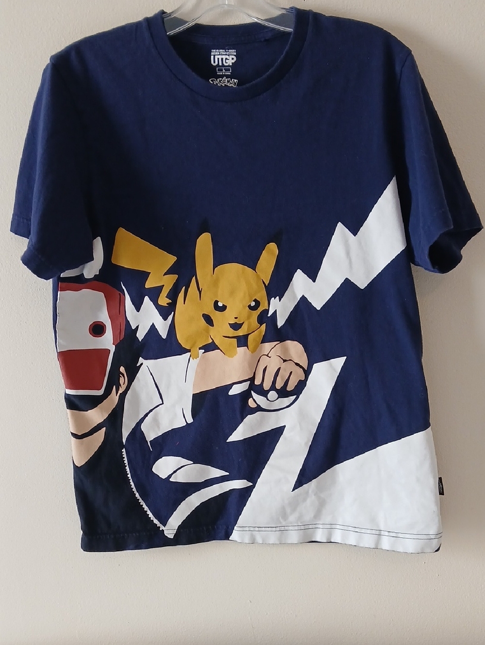 Uniqlo Navy Kids Pikachu & Trainer Graphic Tee